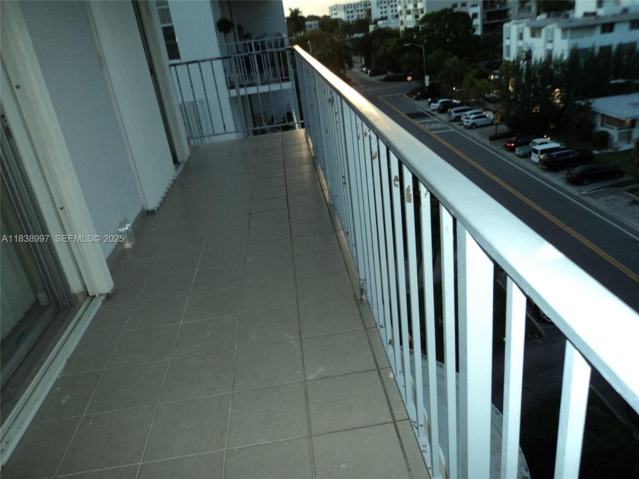 1050 93rd St, Unit 6F, Bay Harbor Islands, FL 33154 Photo