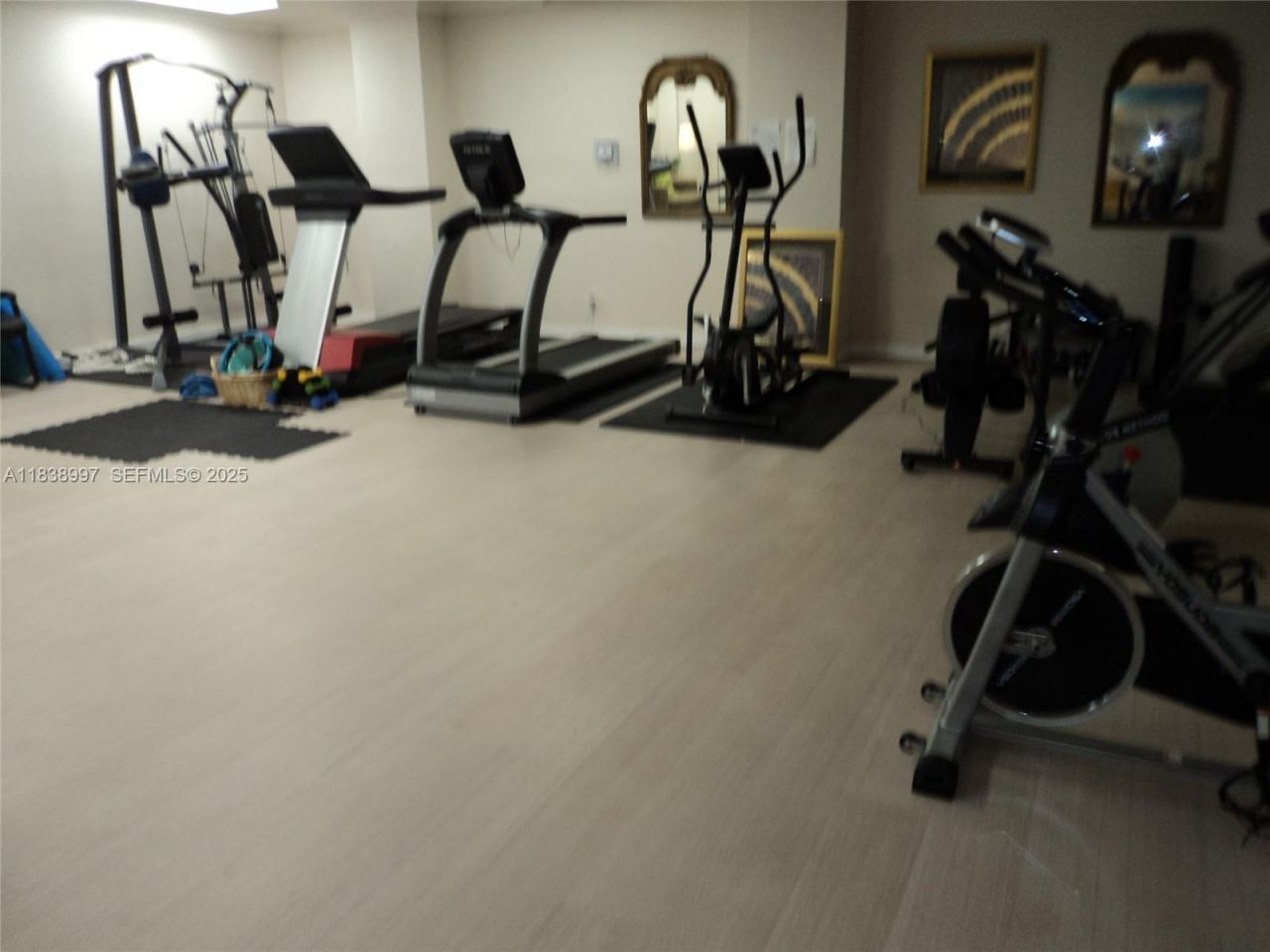 1050 93rd St, Unit 6F, Bay Harbor Islands, FL 33154 Photo