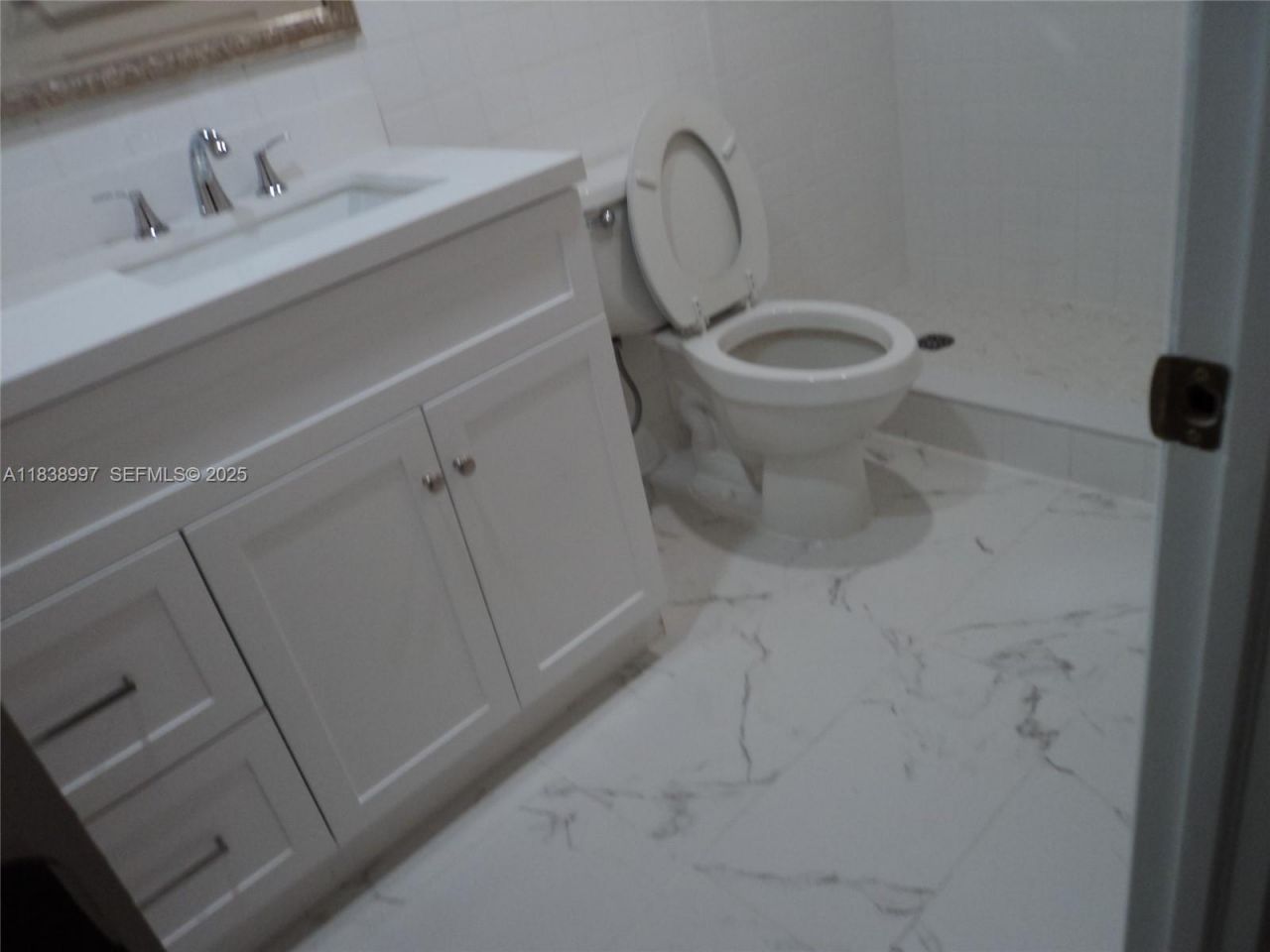 1050 93rd St, Unit 6F, Bay Harbor Islands, FL 33154 Photo