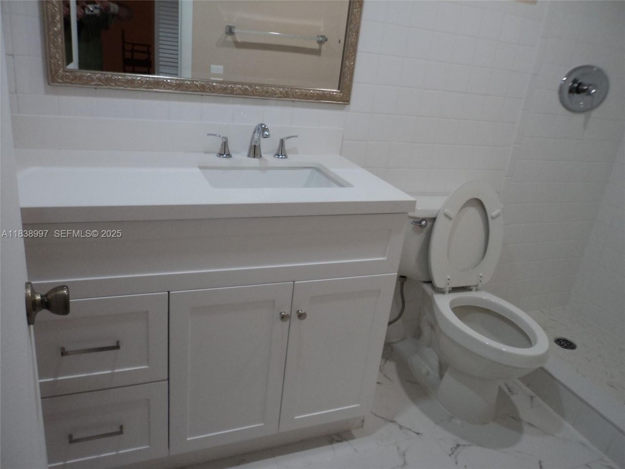 1050 93rd St, Unit 6F, Bay Harbor Islands, FL 33154 Photo