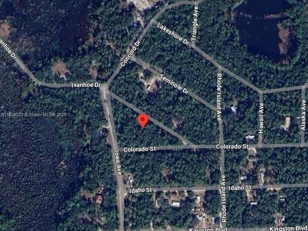 109 RANDALL DR, Satsuma, FL 32189