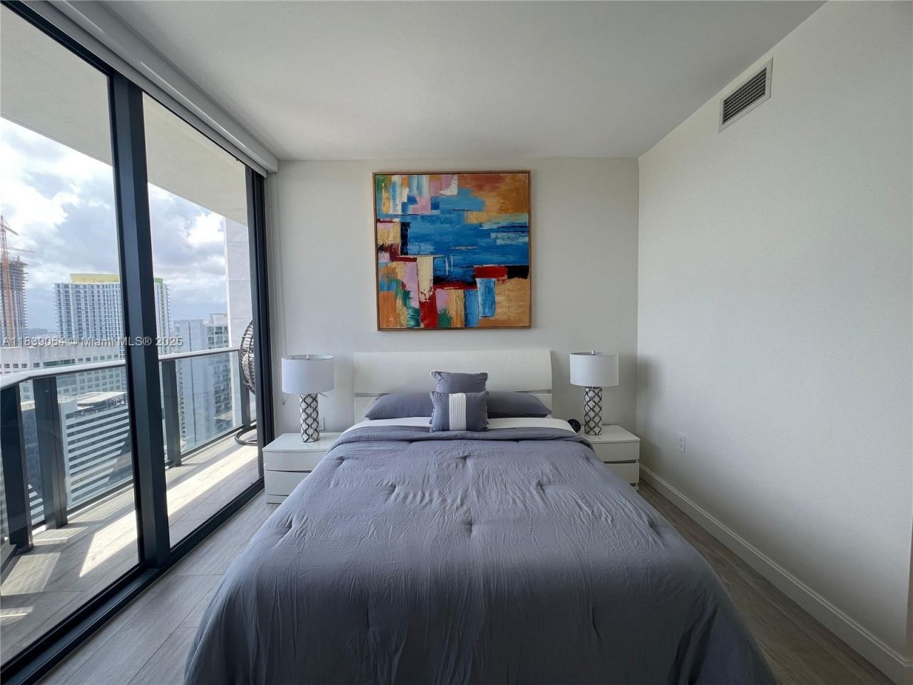 55 SW 9th St, Unit 3308, Miami, FL 33130 Photo