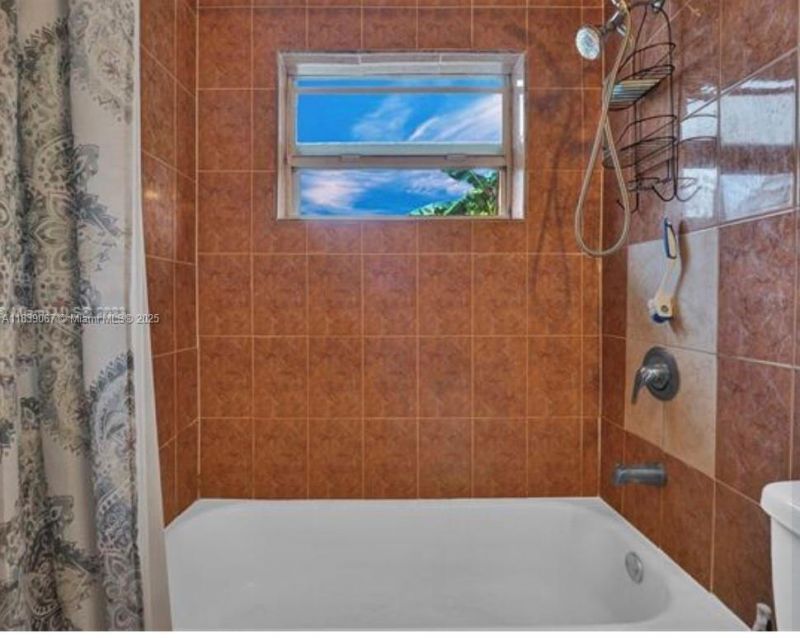 130 NE 21st Ct, Pompano Beach, FL 33060 Photo