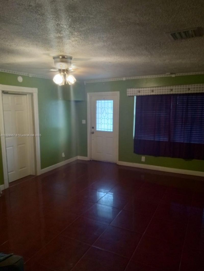 130 NE 21st Ct, Pompano Beach, FL 33060 Photo