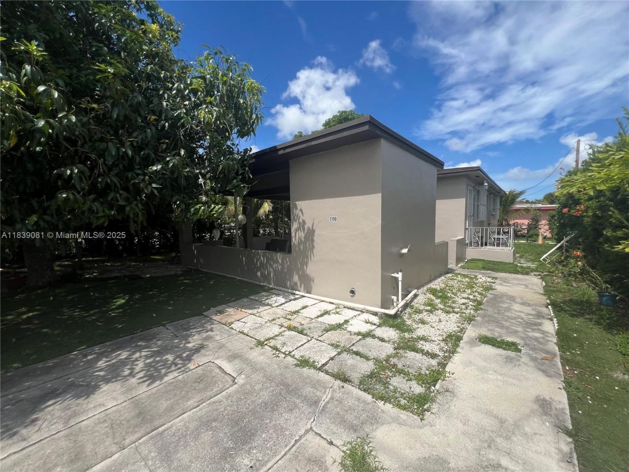 1190 NW 135th St, North Miami, FL 33168 Photo