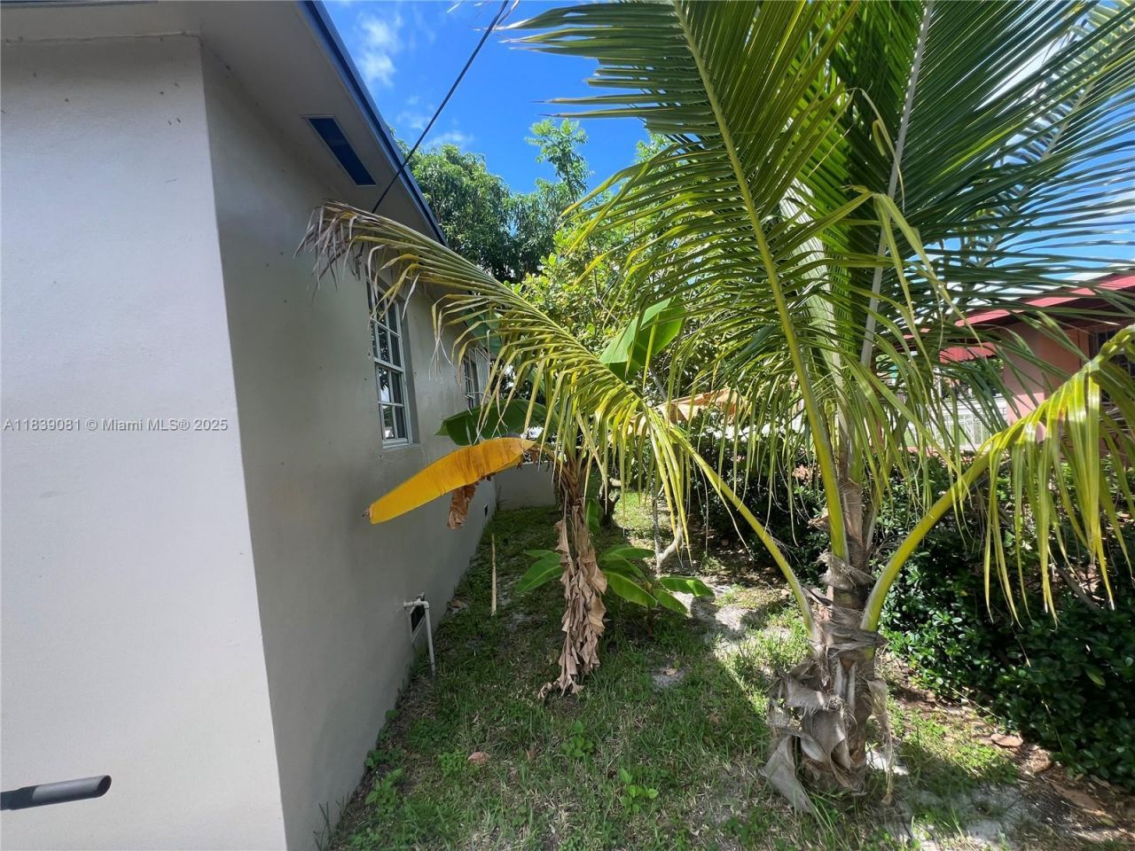 1190 NW 135th St, North Miami, FL 33168 Photo