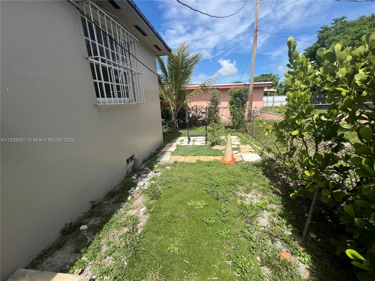 1190 NW 135th St, North Miami, FL 33168 Photo