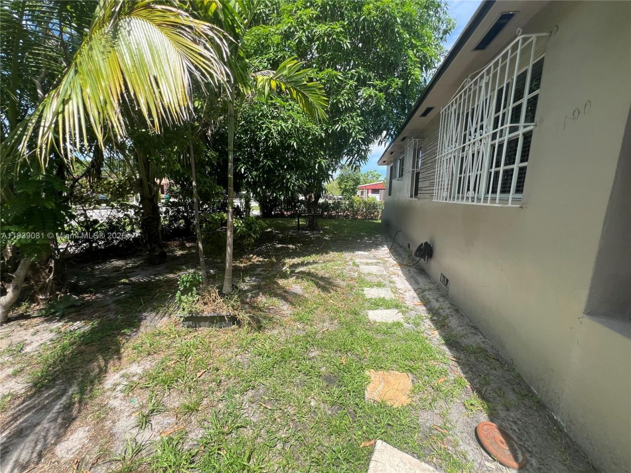 1190 NW 135th St, North Miami, FL 33168 Photo