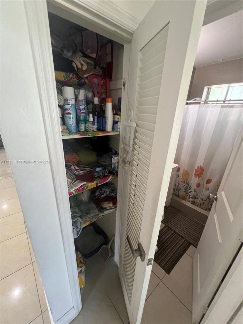 1190 NW 135th St, North Miami, FL 33168 Photo