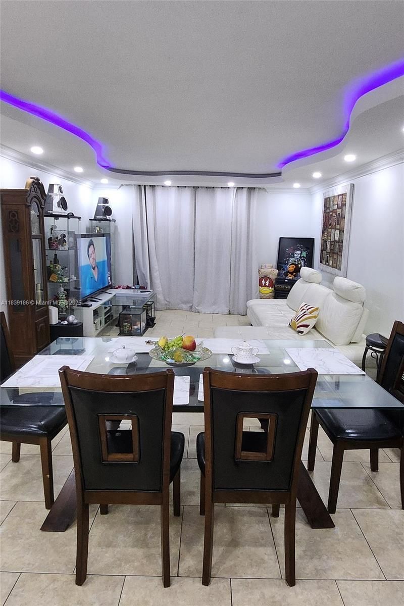 2750 NE 183rd St, Unit 1701, Aventura, FL 33160 Photo