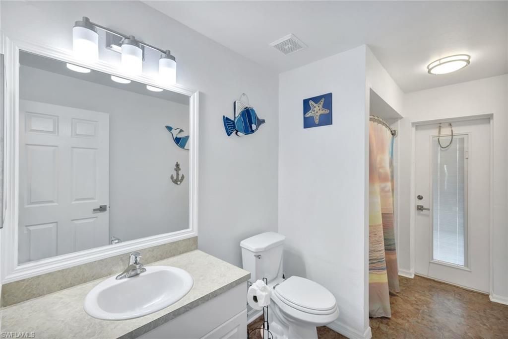 2301 SW 15th Pl, Cape Coral, FL 33991 Photo