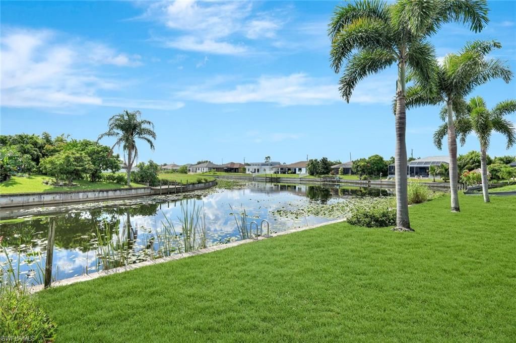 2301 SW 15th Pl, Cape Coral, FL 33991 Photo