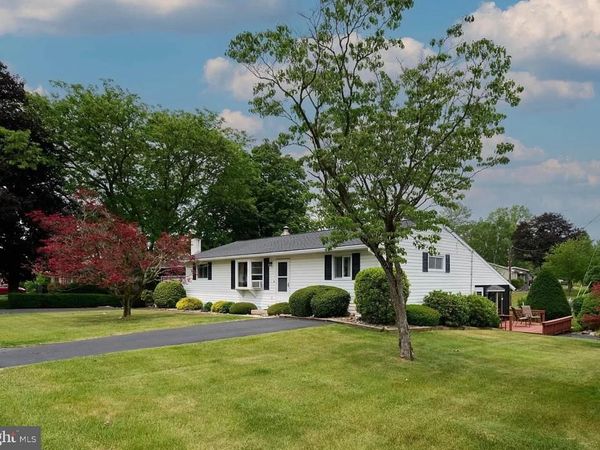 605 KANSA AVENUE, PENNSYLVANIA FURNACE, PA 16865