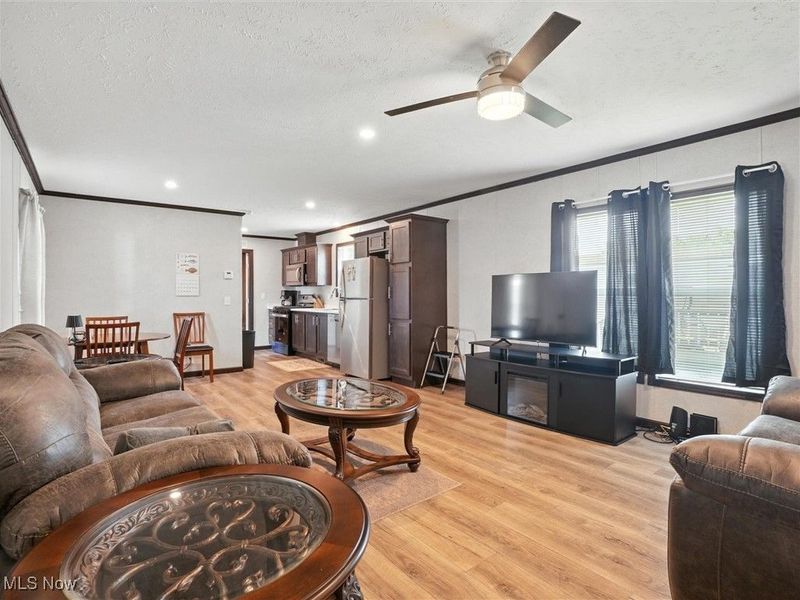 187 Garfield Lane, Jefferson, OH 44047 Photo 5