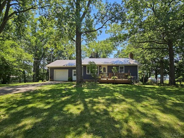 6003 Lake, Osseo, MI 49266