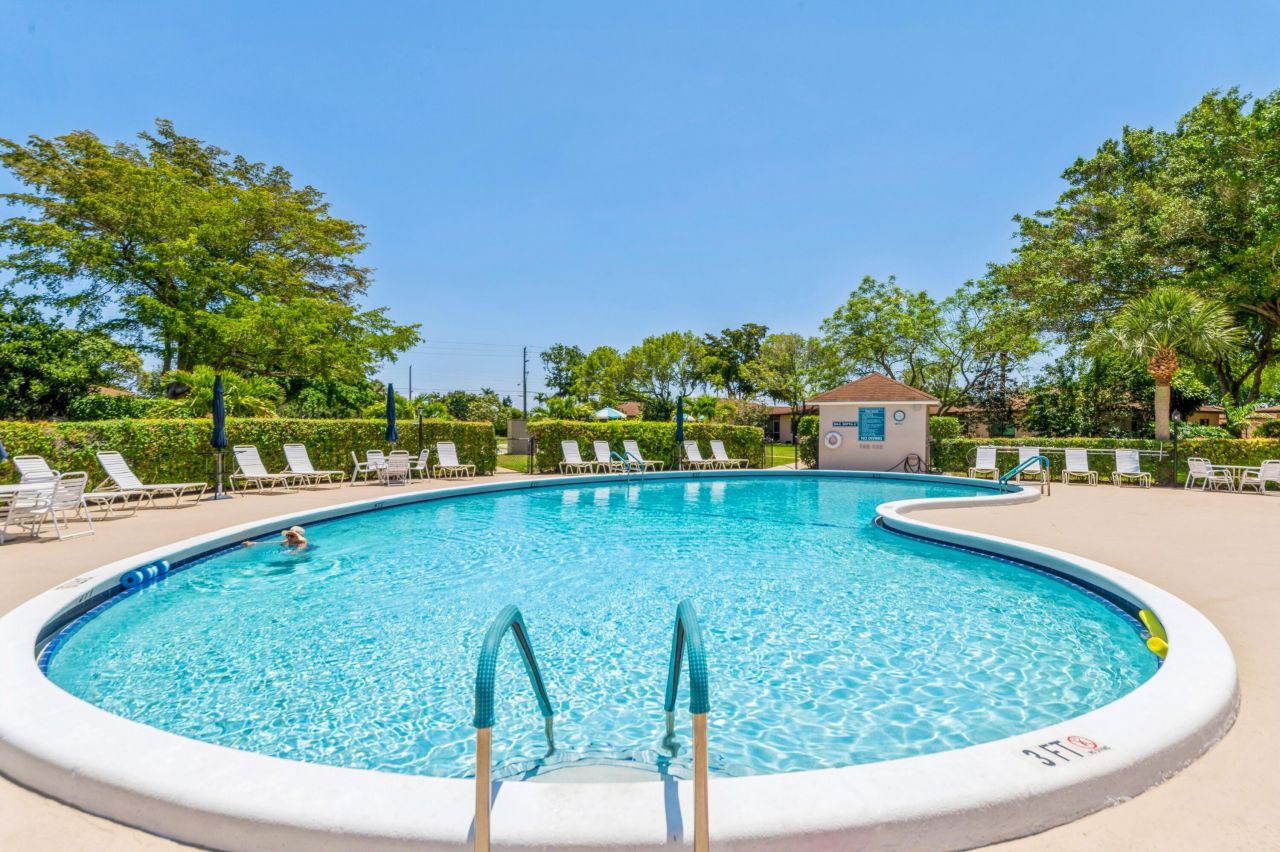 14527 Bonaire Boulevard, Unit 303, Delray Beach, FL 33446 Photo