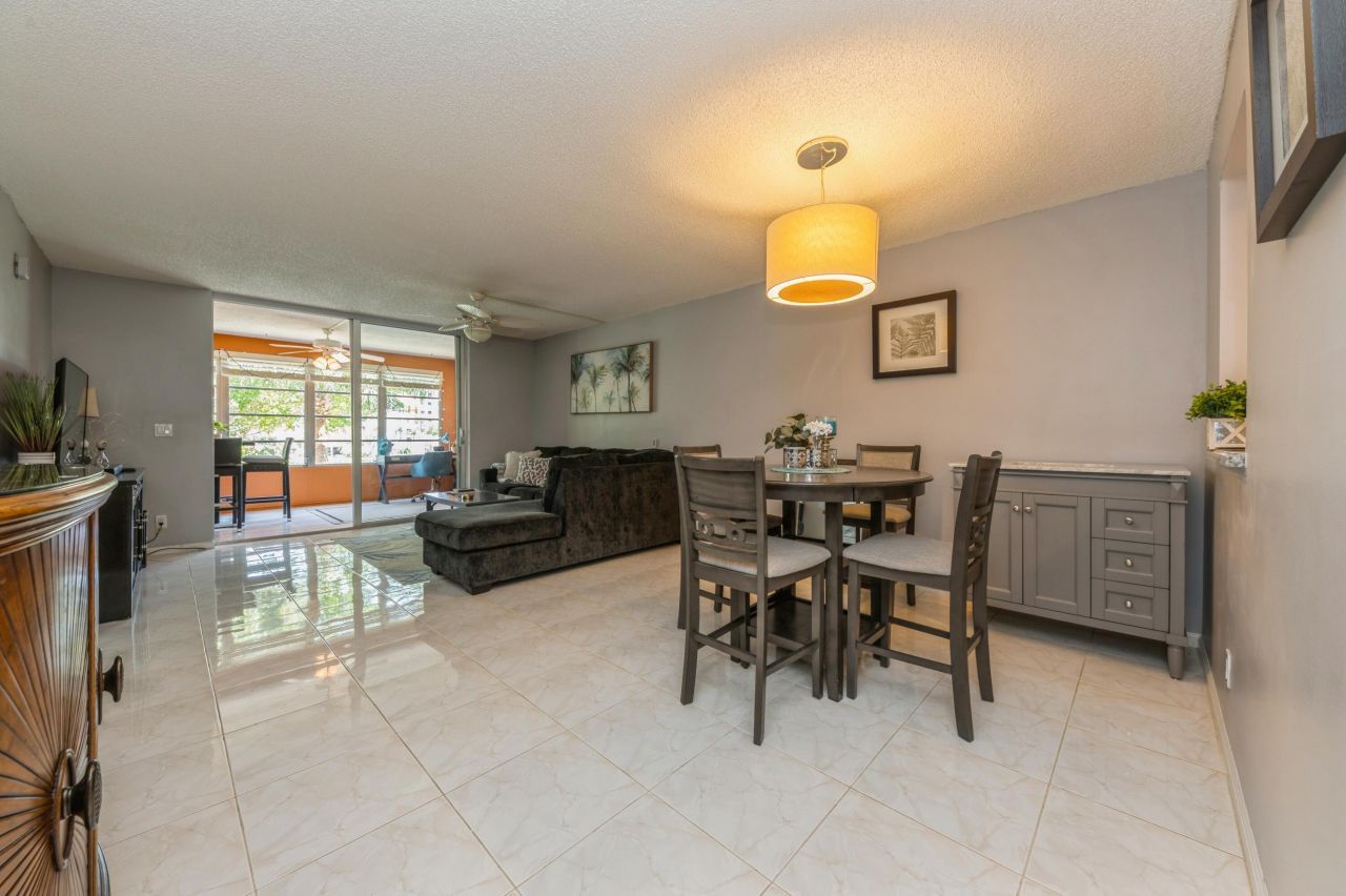 14527 Bonaire Boulevard, Unit 303, Delray Beach, FL 33446 Photo