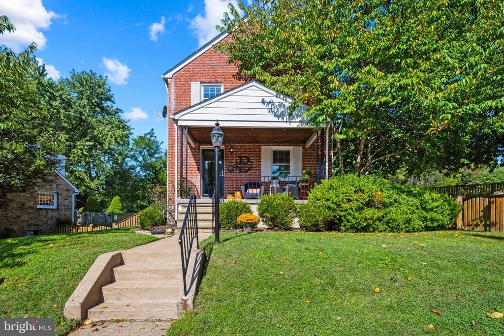 2 Park Drive, Catonsville, MD 21228 Main Photo