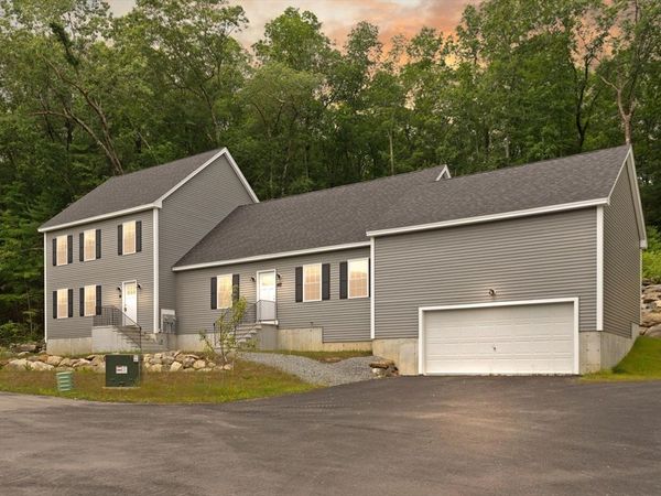 18B Pine Hill Way, Unit BB, Harvard, MA 01451