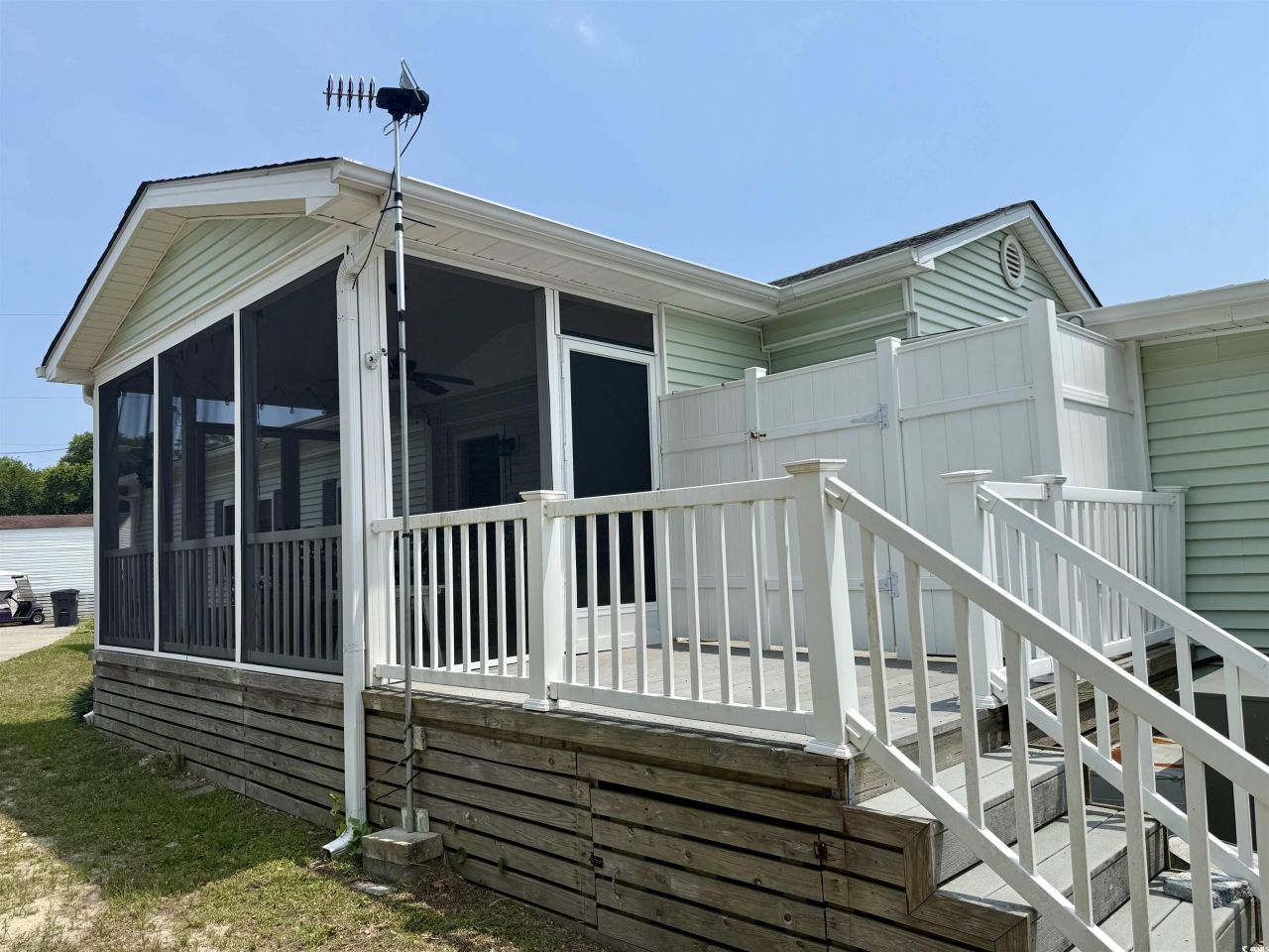 1895 Jacana Dr. Photo 35