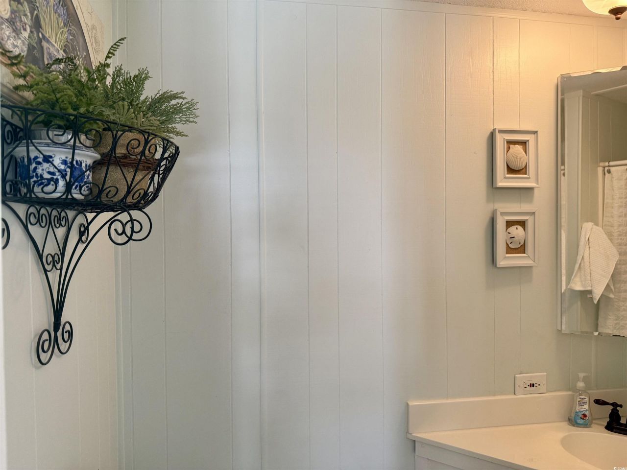 1895 Jacana Dr. Photo 4