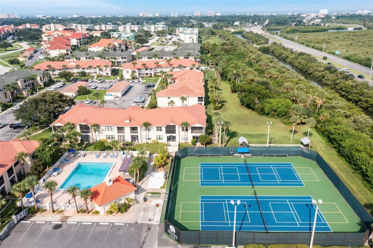 426 Bouchelle Drive, Unit 101, New Smyrna Beach, FL 32169 Photo