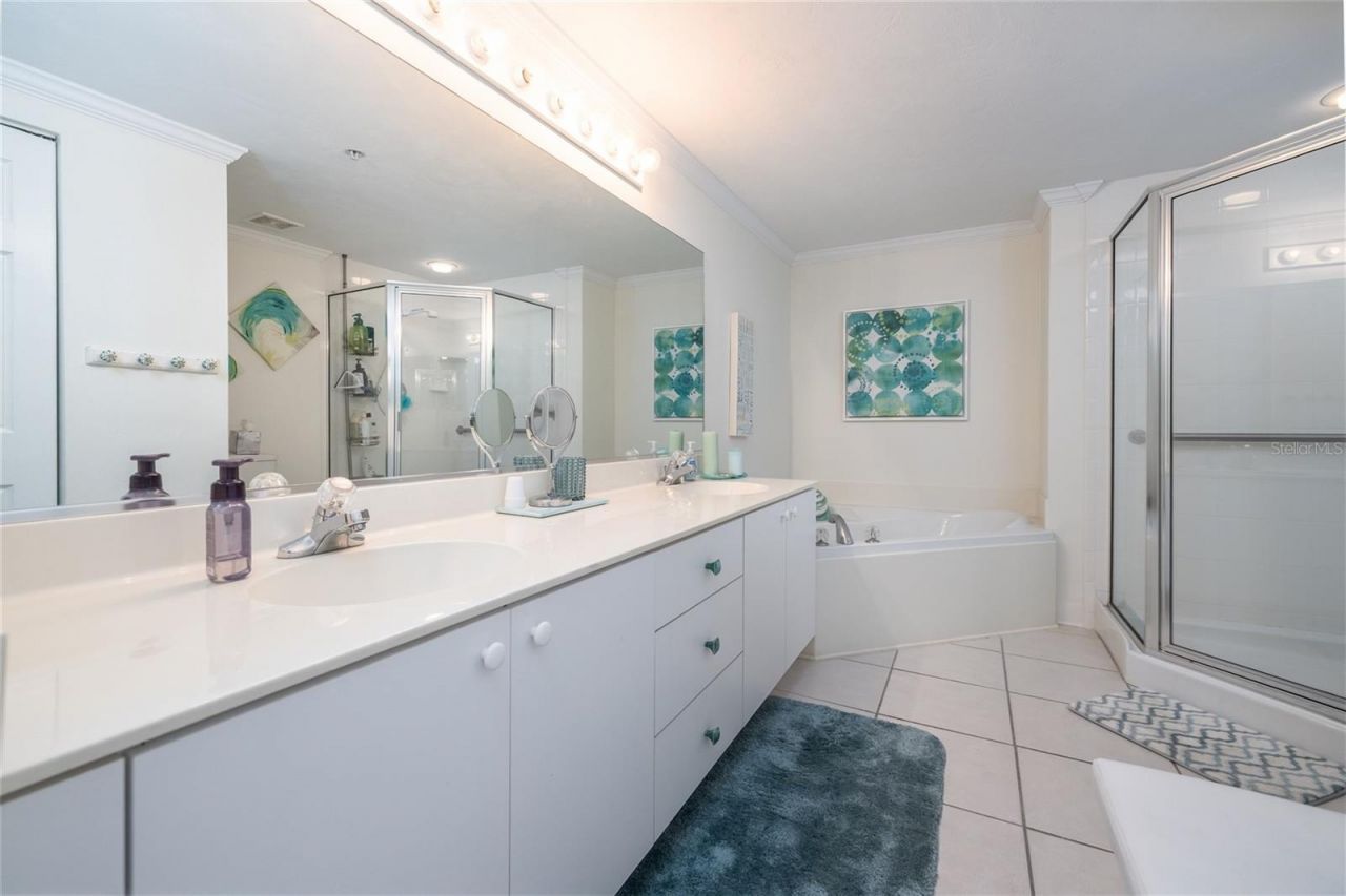 426 Bouchelle Drive, Unit 101, New Smyrna Beach, FL 32169 Photo