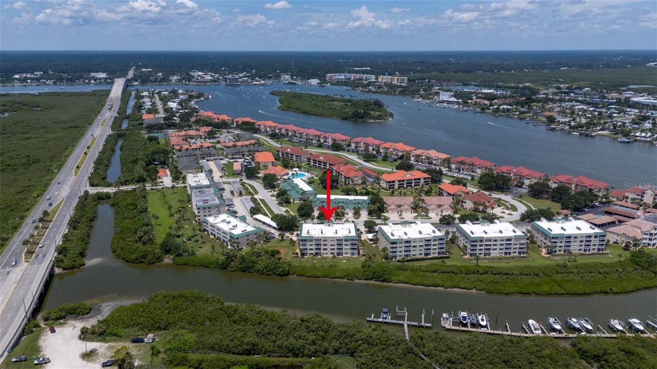 426 Bouchelle Drive, Unit 101, New Smyrna Beach, FL 32169 Photo