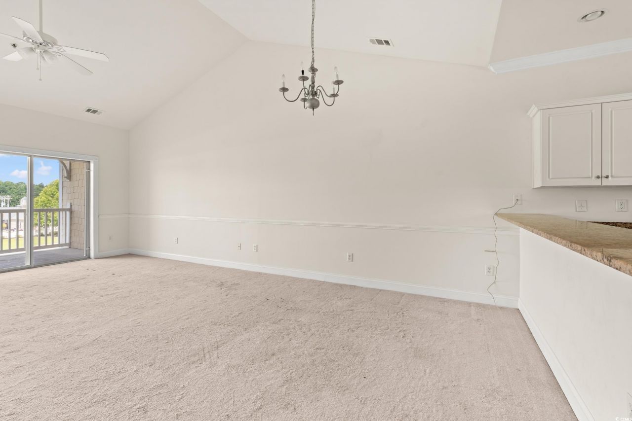 110 S Shore Blvd. Photo 10