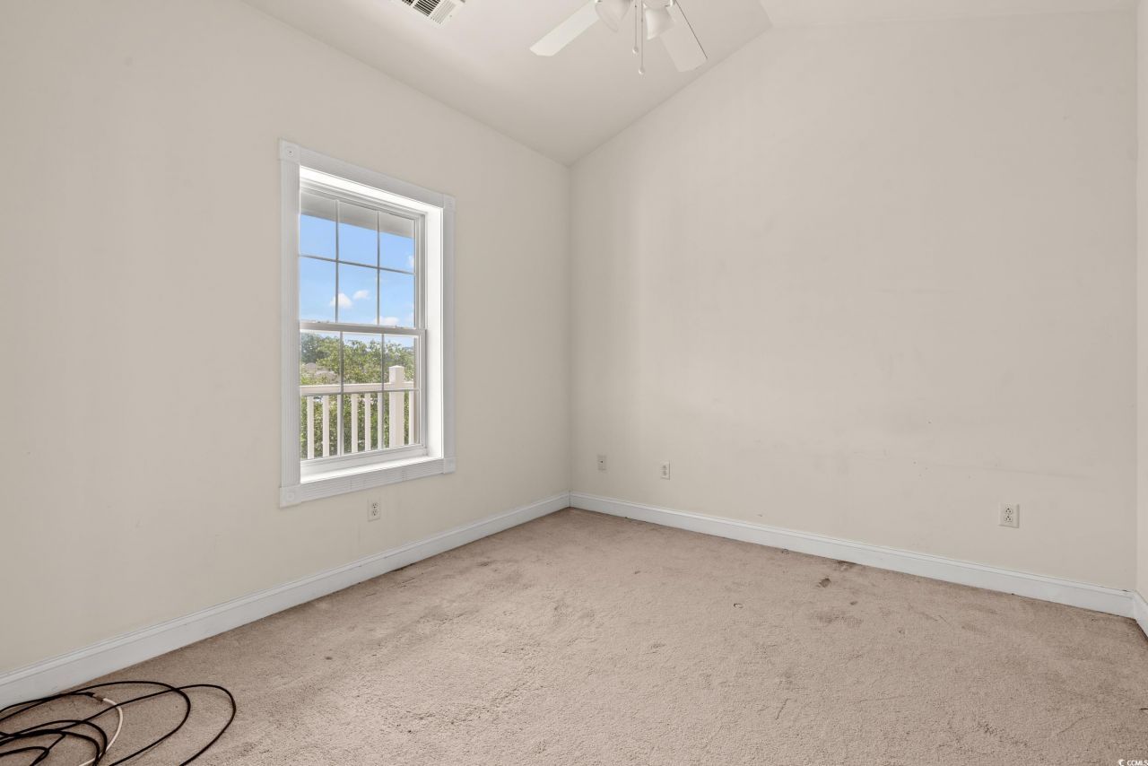 110 S Shore Blvd. Photo 14