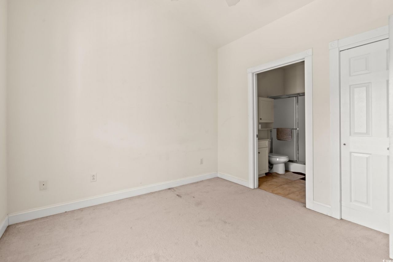 110 S Shore Blvd. Photo 15