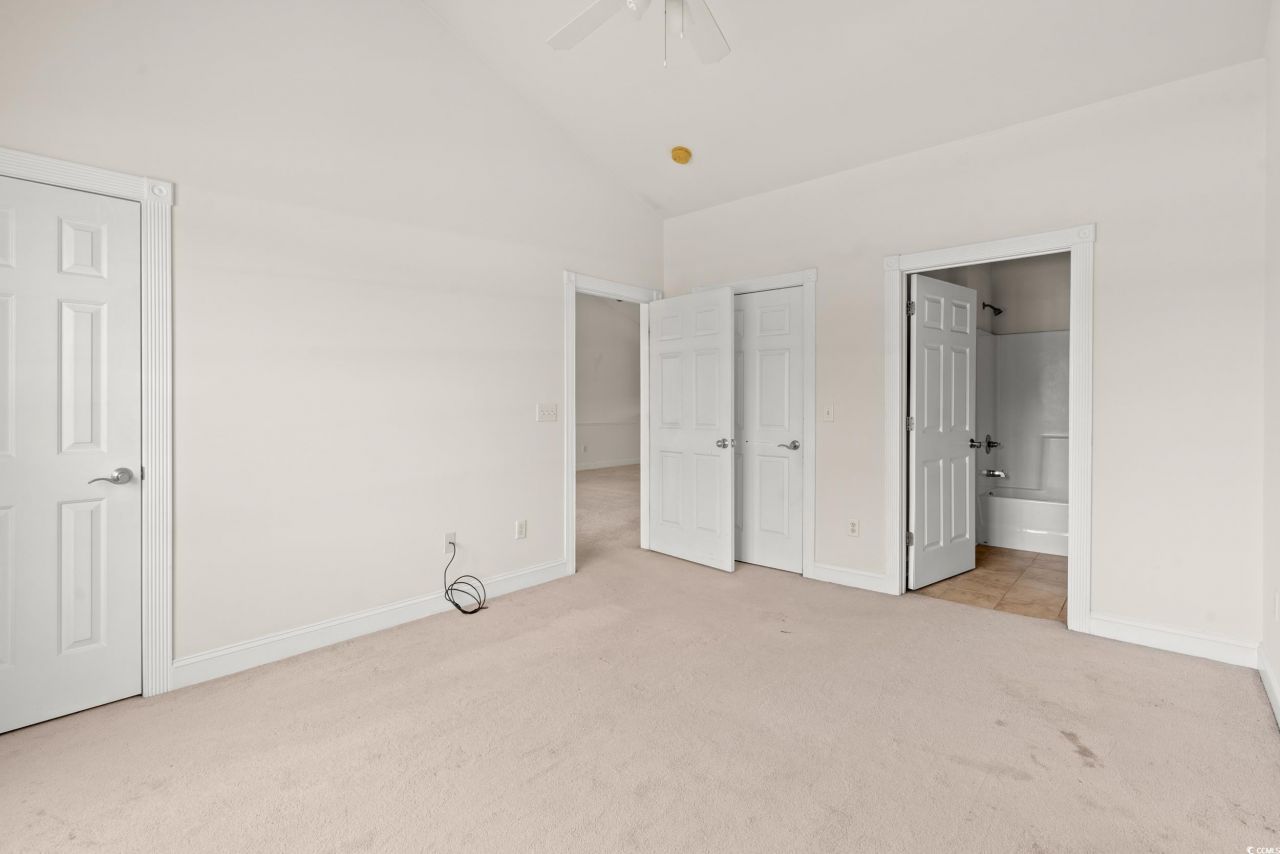 110 S Shore Blvd. Photo 21