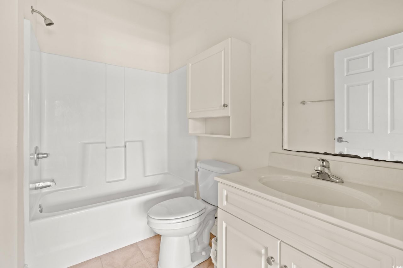 110 S Shore Blvd. Photo 23