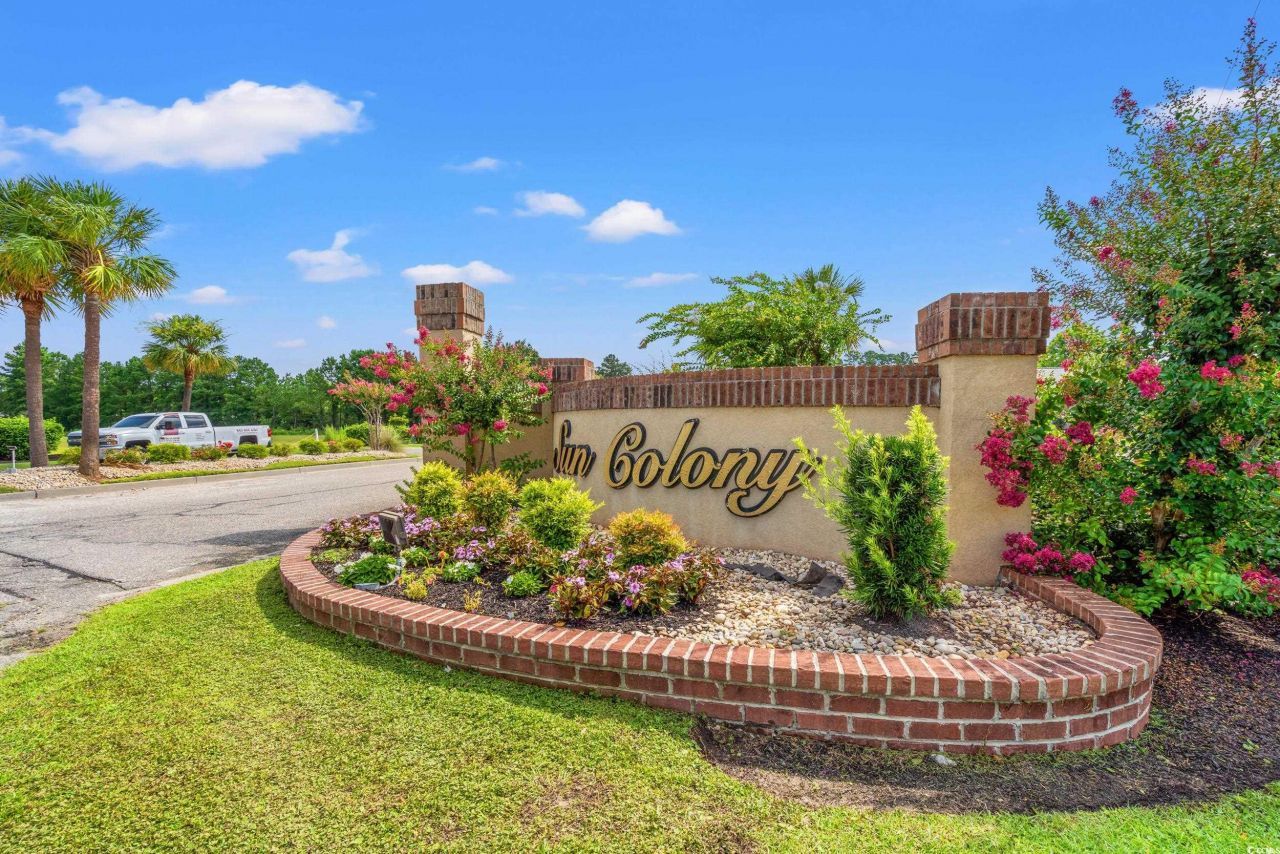 110 S Shore Blvd. Photo 26