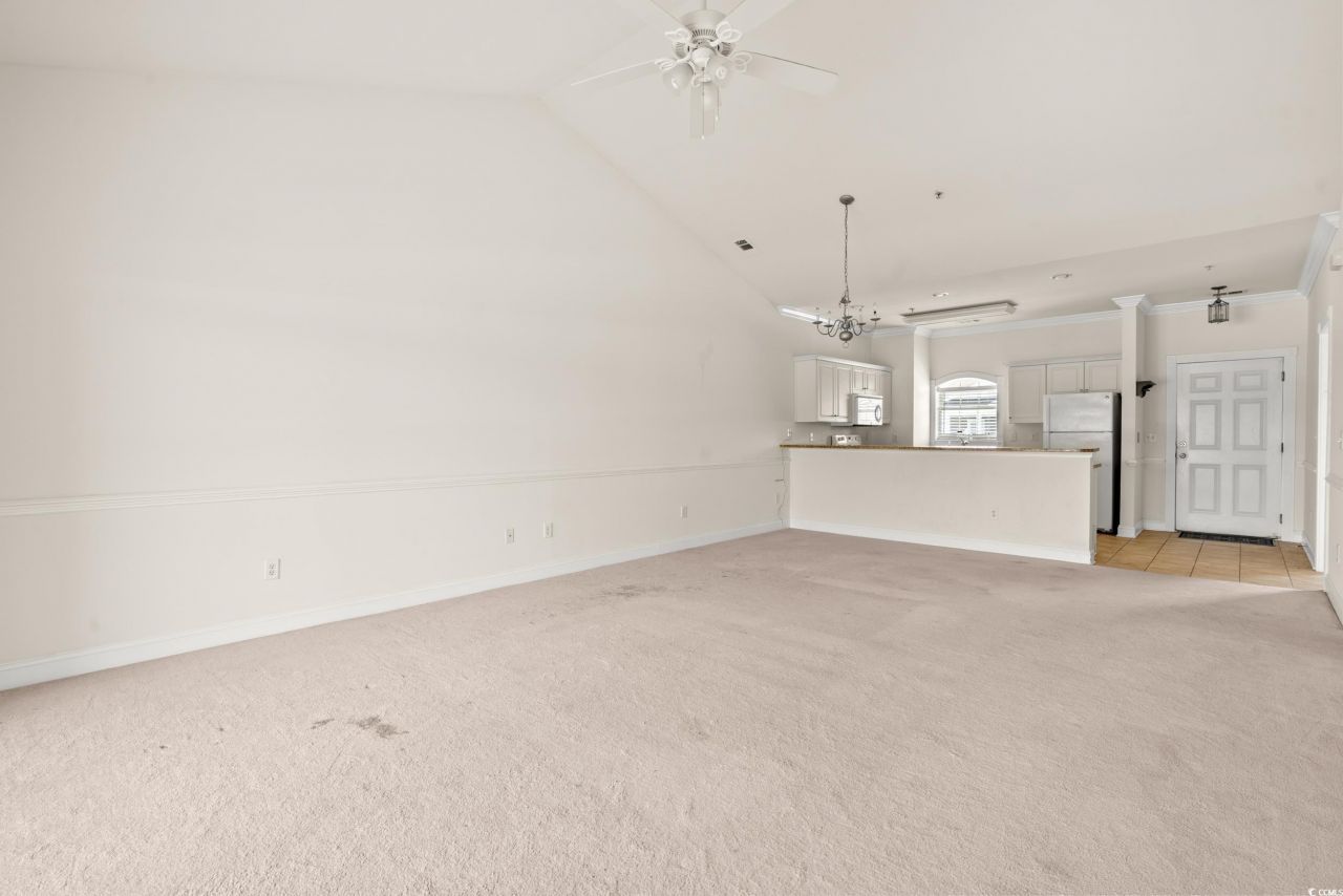 110 S Shore Blvd. Photo 9