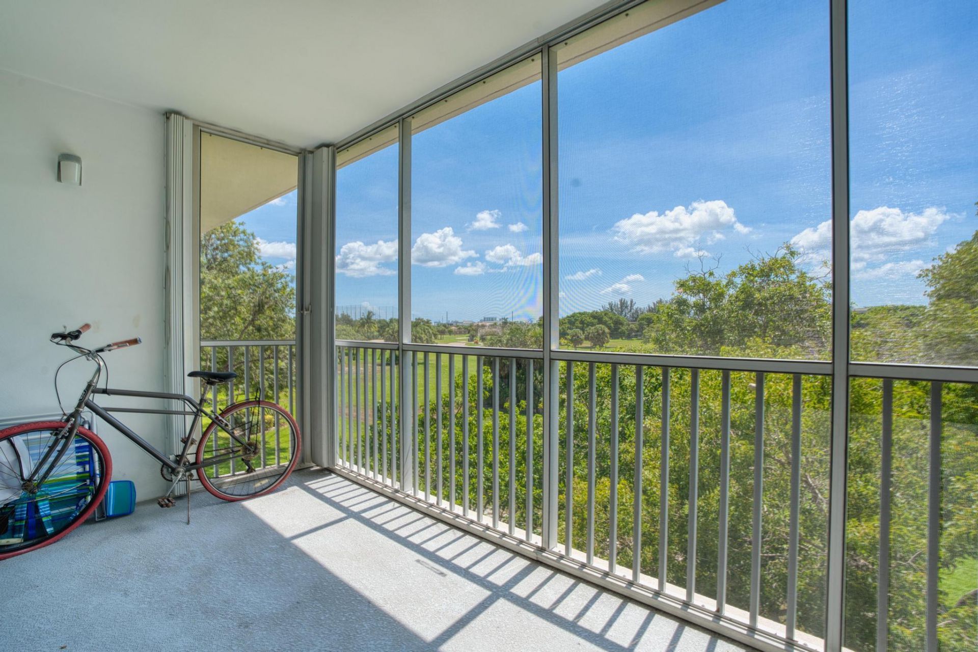 2800 N Palm Aire Drive, Unit 401, Pompano Beach, FL 33069 Photo