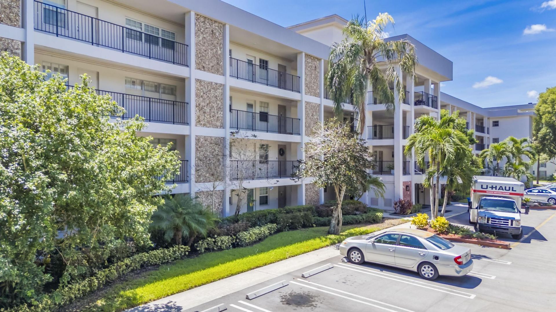 2800 N Palm Aire Drive, Unit 401, Pompano Beach, FL 33069 Photo