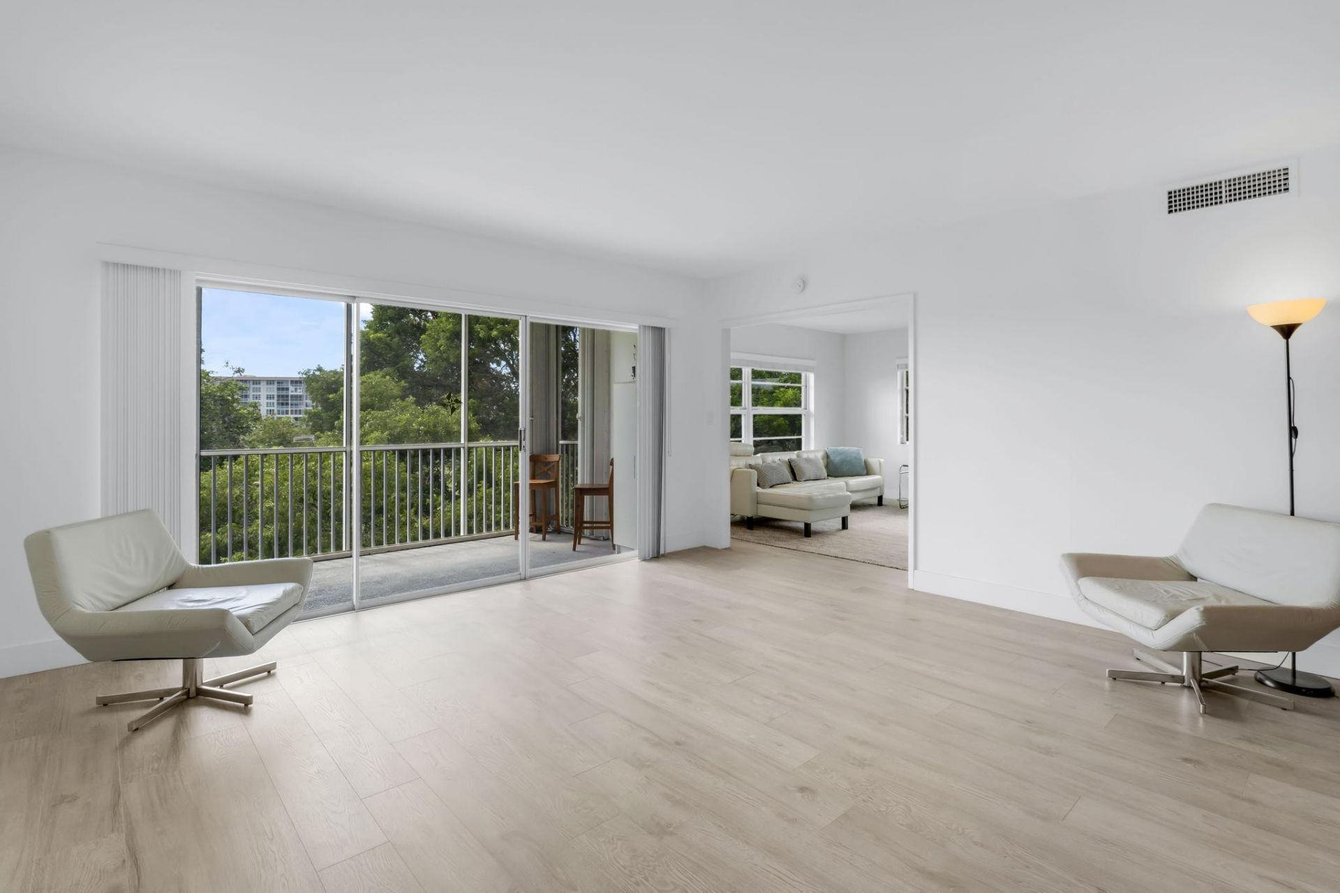 2800 N Palm Aire Drive, Unit 401, Pompano Beach, FL 33069 Photo