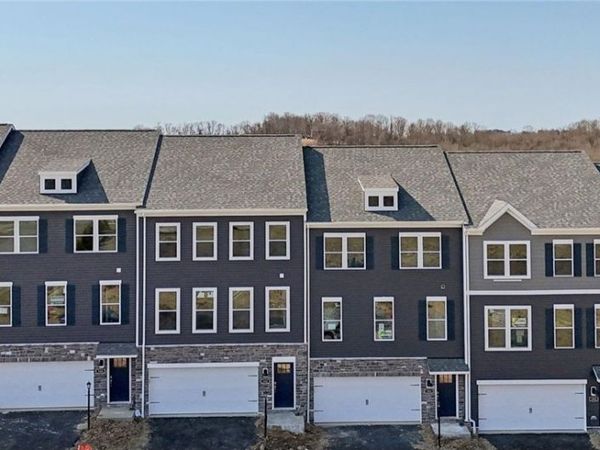 211 Truth Circle, Harmony, PA 16037