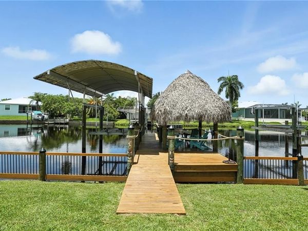2131 Saint Croix AVE, FORT MYERS, FL 33905