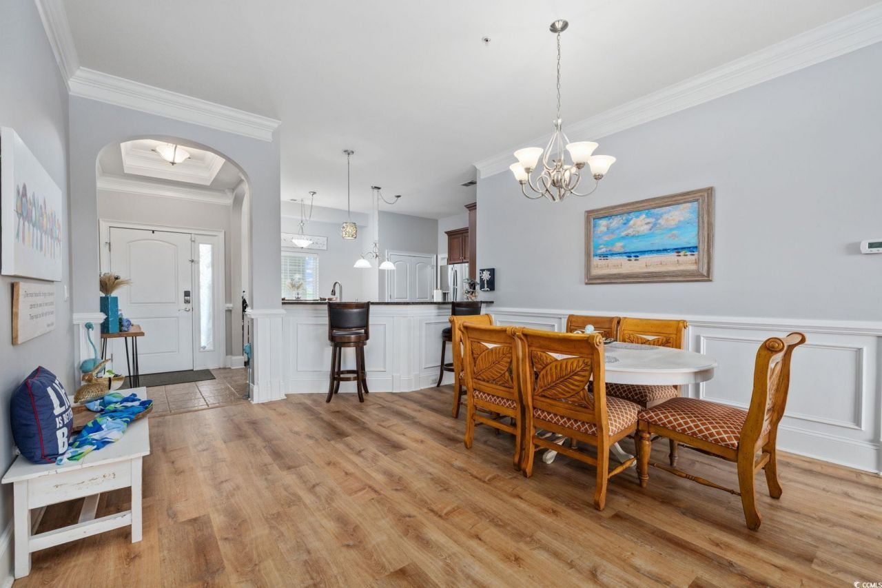 265 Venice Way Photo 12