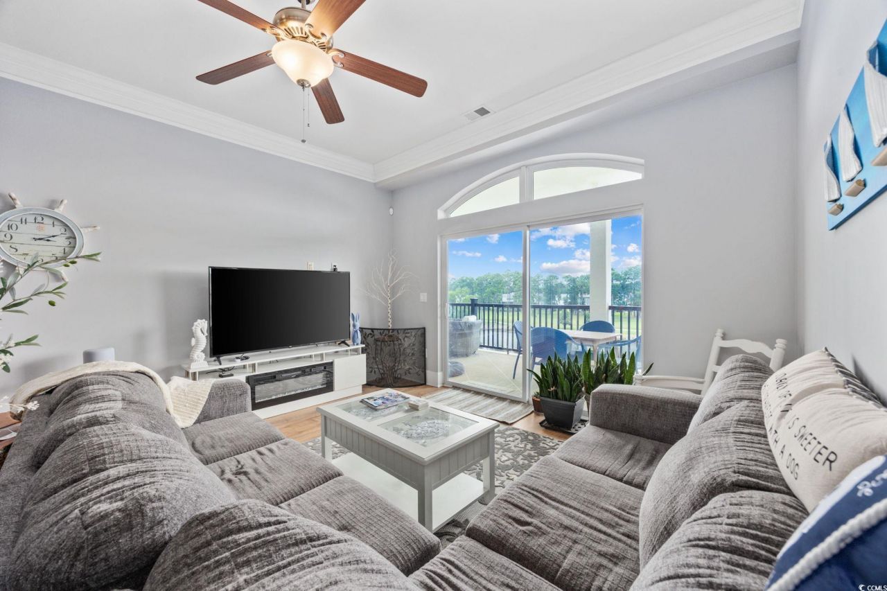 265 Venice Way Photo 16