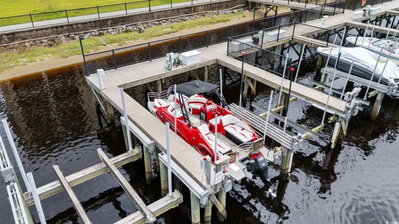 265 Venice Way Photo 3