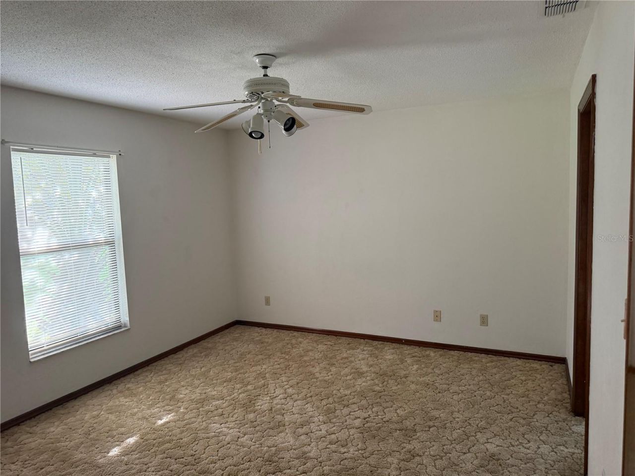 415 Shangri La Circle, Edgewater, FL 32132 Photo