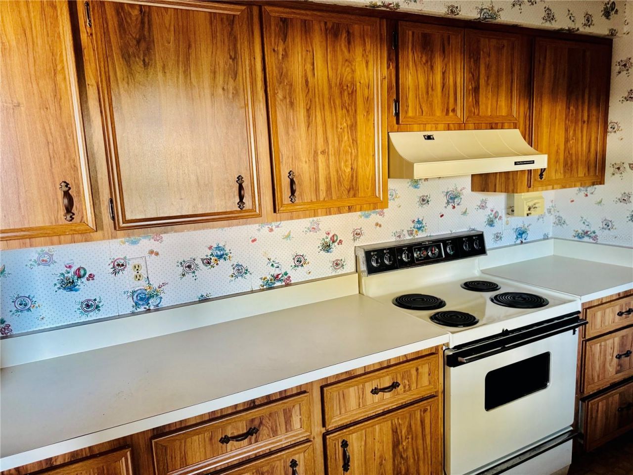 415 Shangri La Circle, Edgewater, FL 32132 Photo