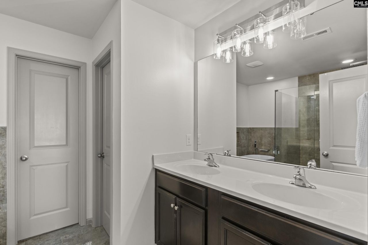 193 Crimson Queen Drive Photo 21