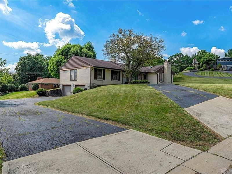 5282 Rahway Court, Clayton, OH 45415 Photo 1