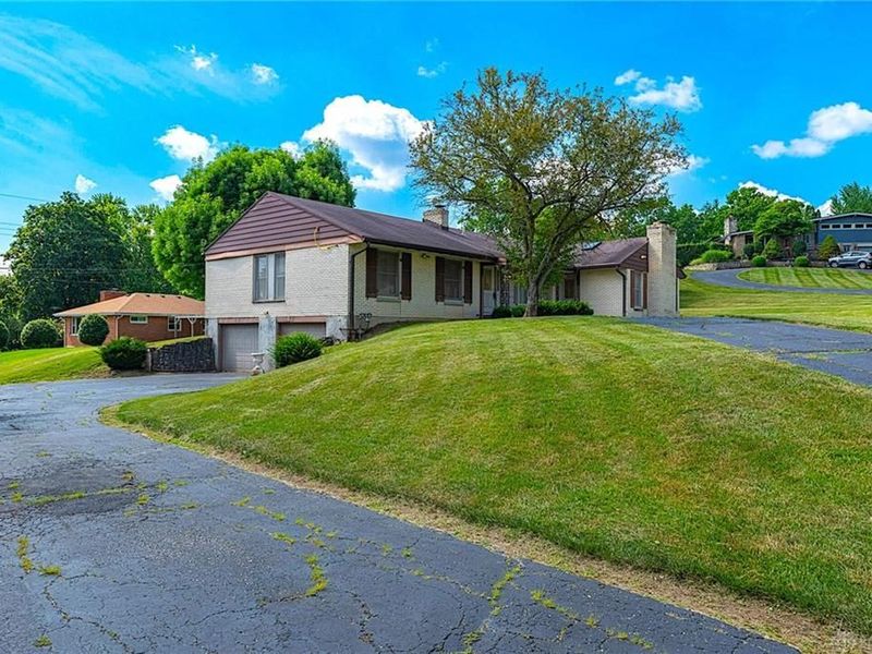 5282 Rahway Court, Clayton, OH 45415 Photo 4