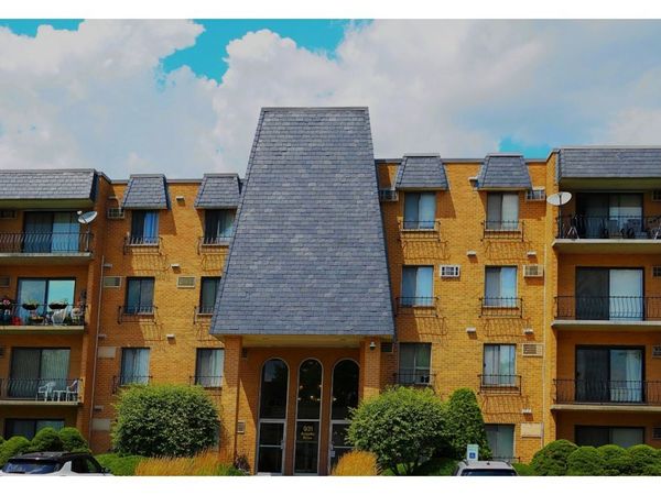 931 Arquilla Drive, Unit 314, Glenwood, IL 60425