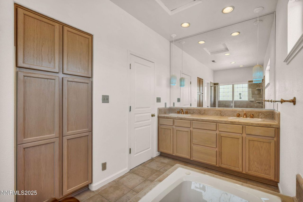 1425 Julie Court, Reno, NV 89509 Photo